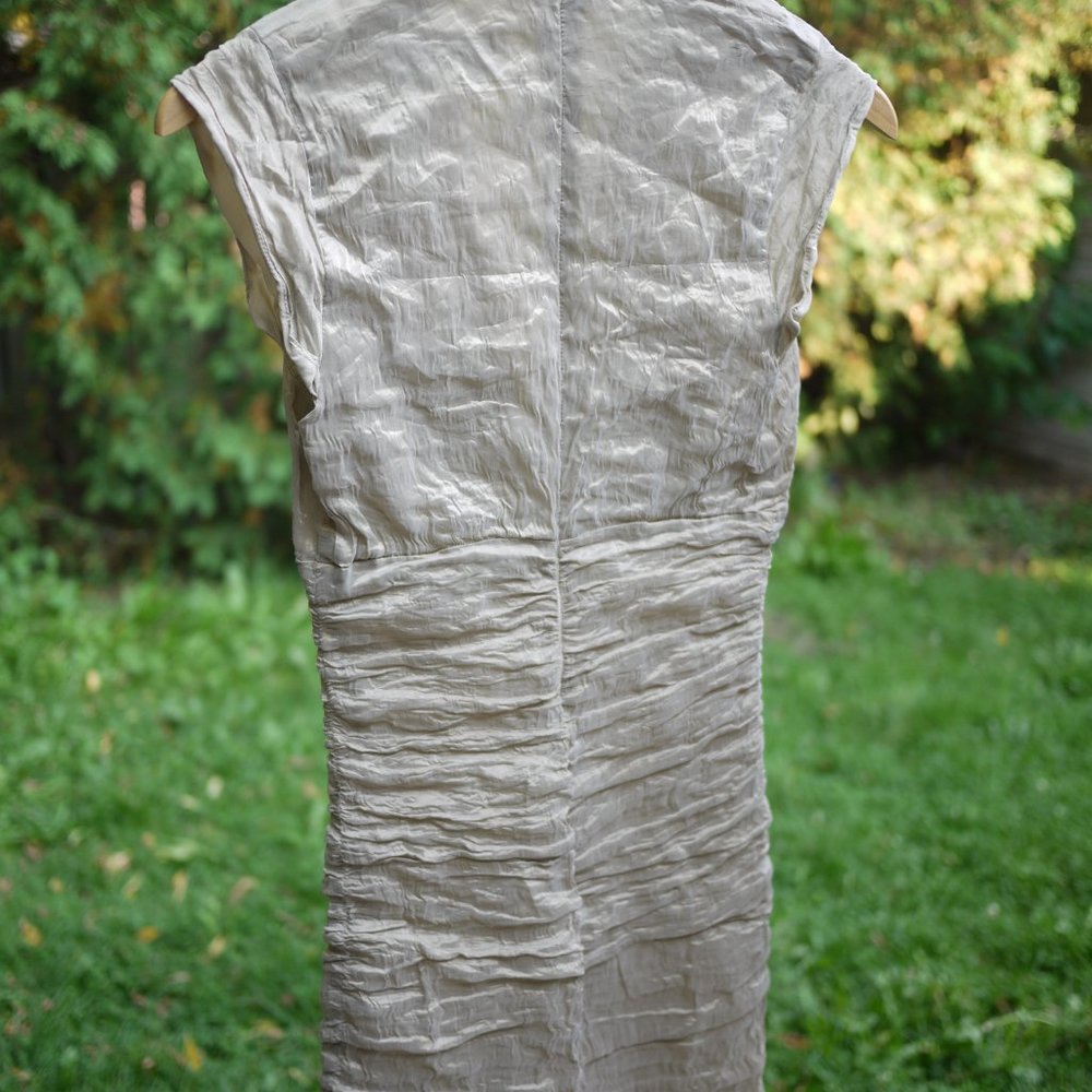 Nicole Miller Gold Midi Dress - Picture 6 of 7